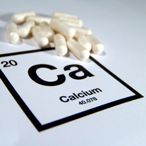Кальций (Calcium) – микроэлемент, играющий важную роль в ряде процессов, протекающих в организме человека, необходим для поддержания нормального состояния скелета человека.