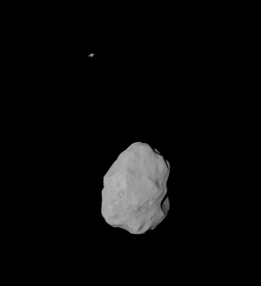 Астероид (21) Лютеция на фоне Сатурна