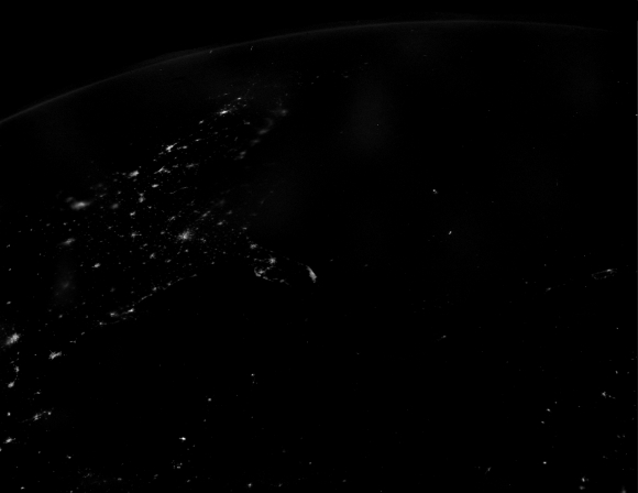 Взор инструмента OSIRIS на ночную сторону Земли